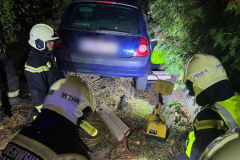 20251029_TE-AutoimKanalgraben01