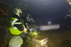 20251029_TE-AutoimKanalgraben03