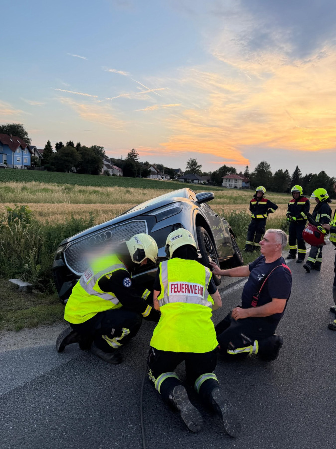 20260622-TE_Tier_u_Fahrzeugbergung01