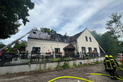 20260623-BE_WohnhausimWaldgebiet08